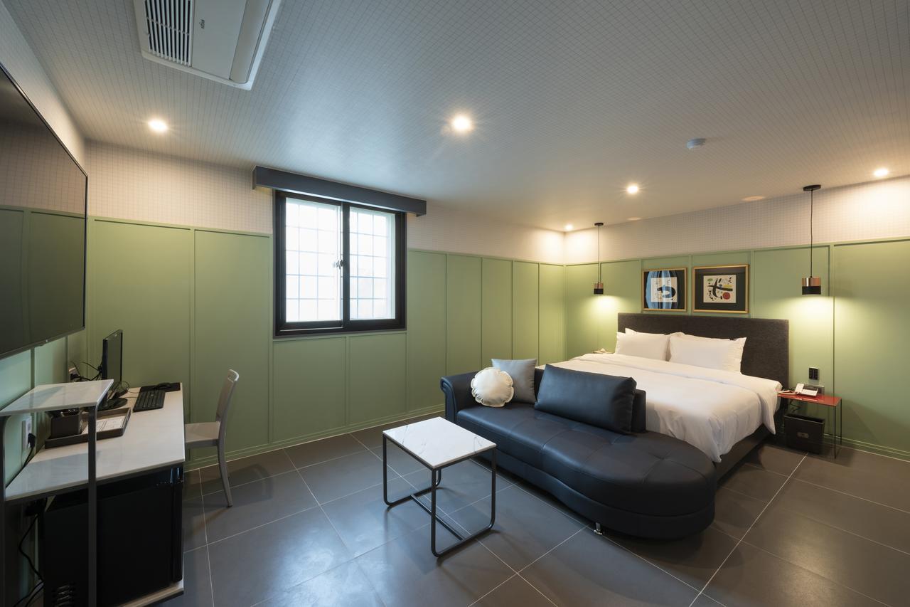 Brown-Dot Hotel Gupo Busan Exterior photo